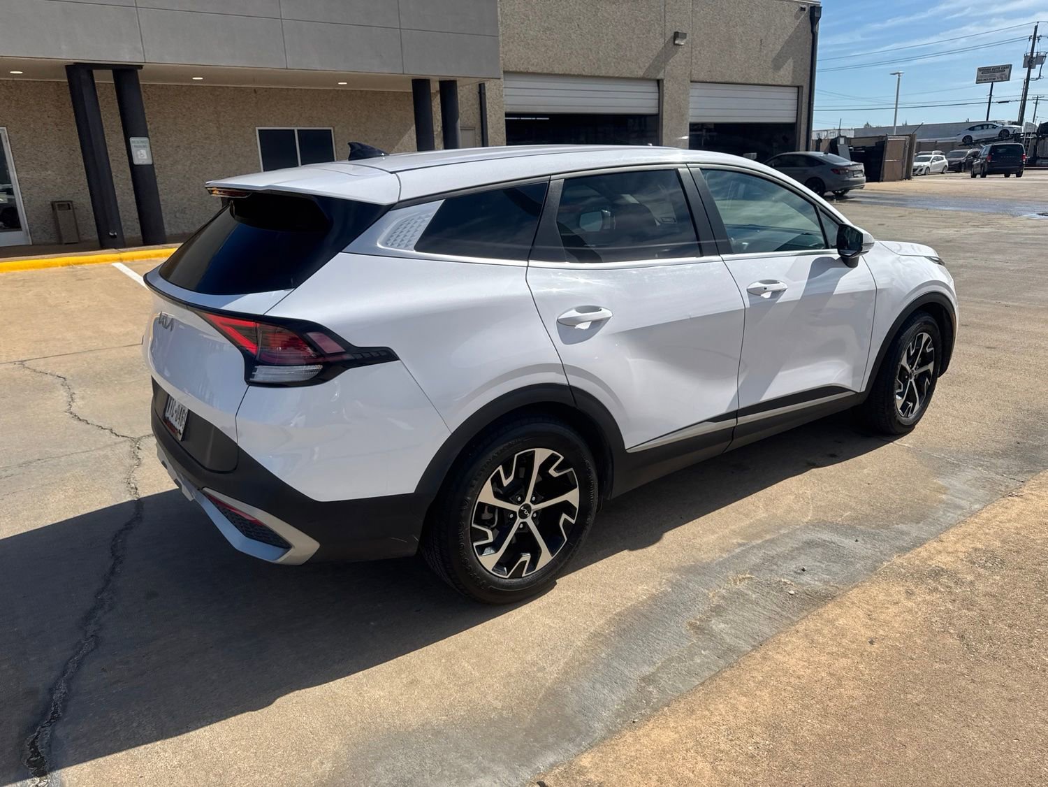 Used 2023 Kia Sportage EX FWD image 8