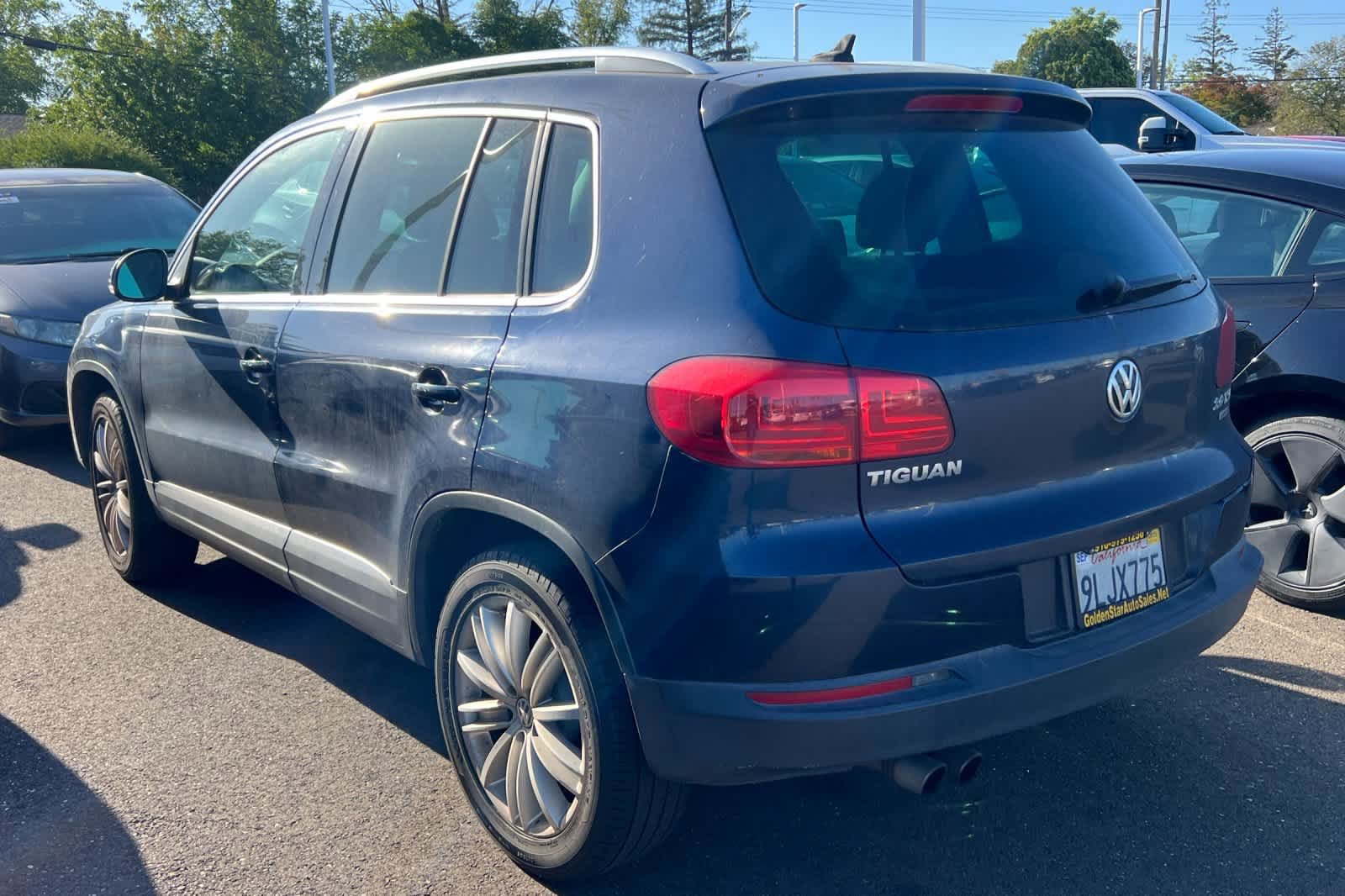 Used 2013 Volkswagen Tiguan S AWD/4WD image 6