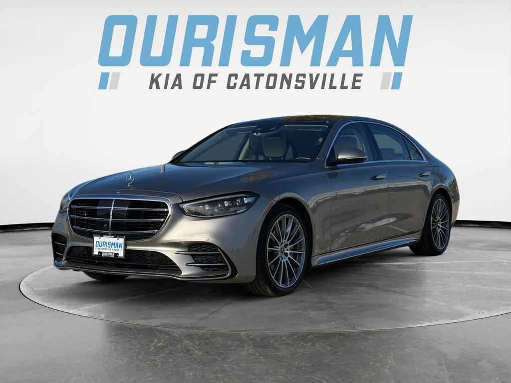Used 2021 Mercedes-Benz S 580 4MATIC Sedan image 2