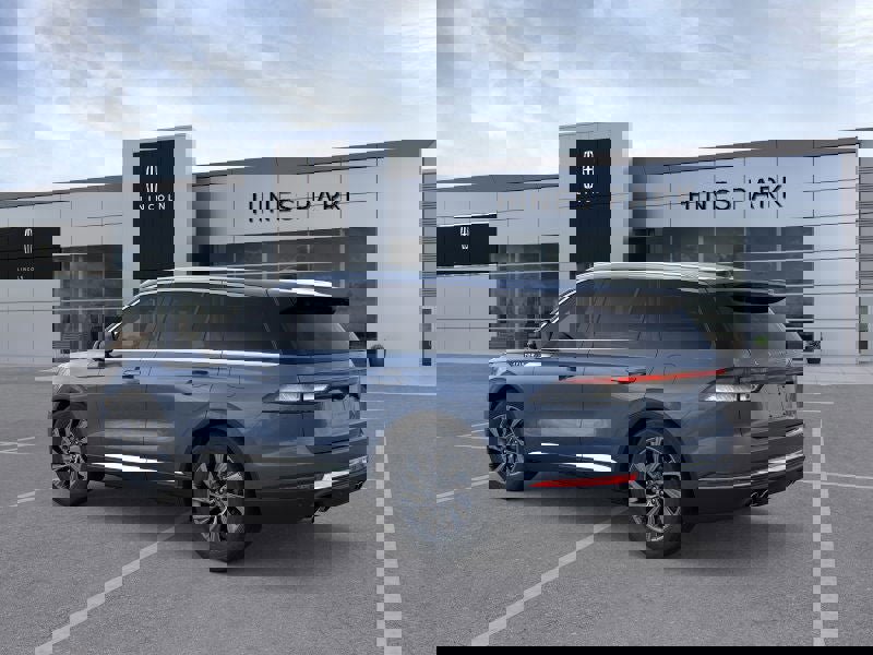 New 2026 Lincoln Aviator AWD image 4