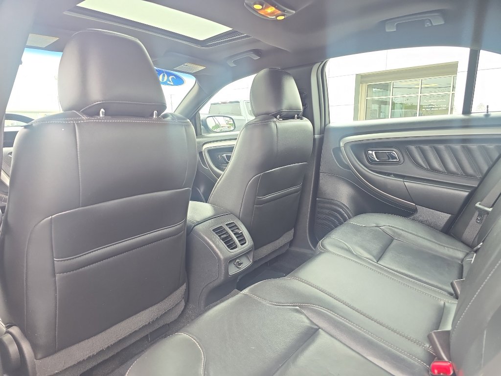 Used 2013 Ford Taurus SEL FWD image 14