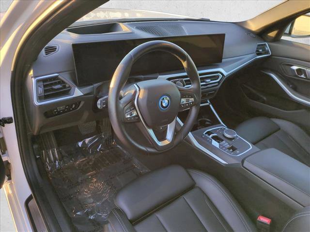 Used 2023 BMW 330e w/ Premium Package image 10