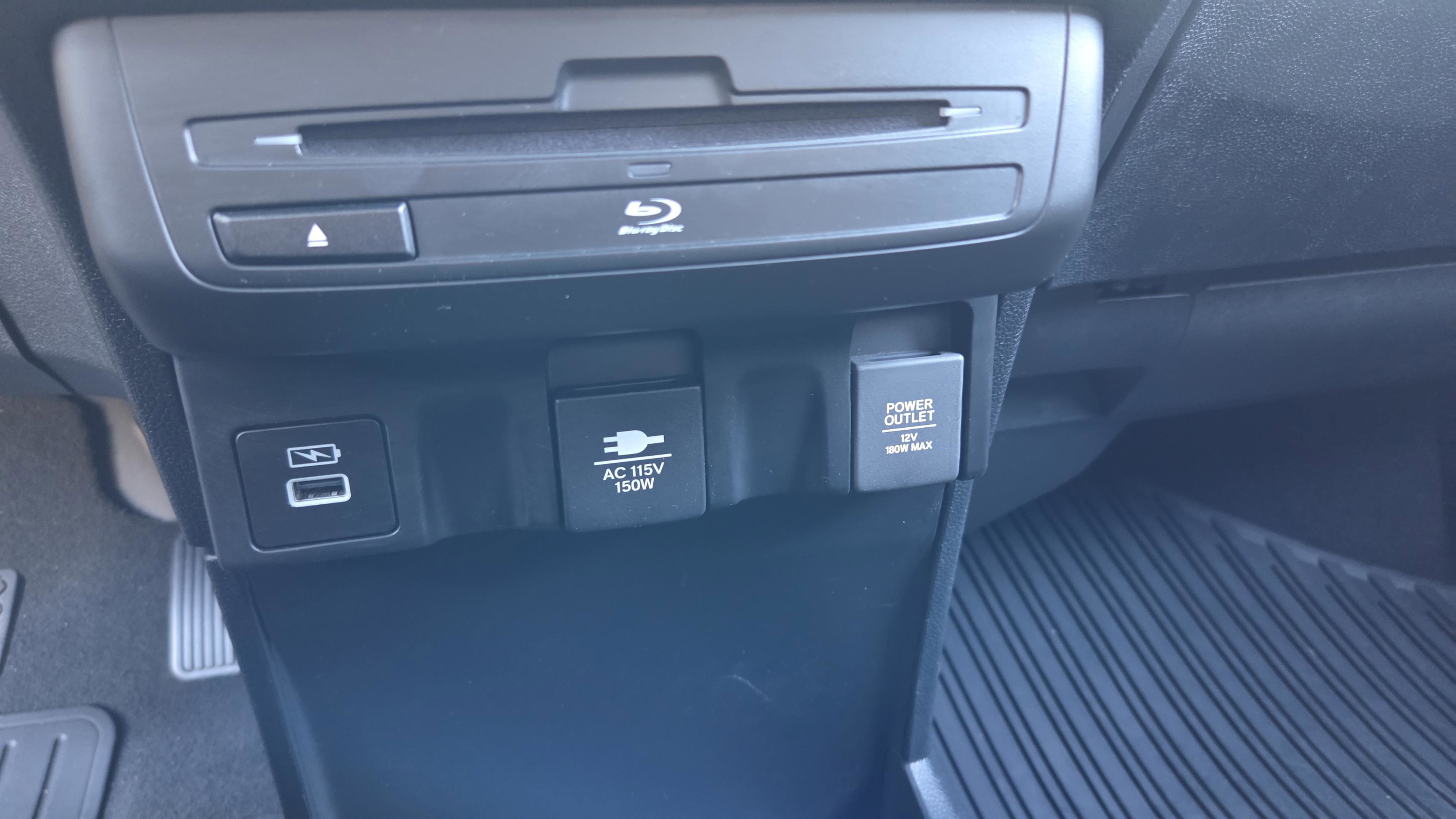 Used 2023 Honda Odyssey Touring image 27