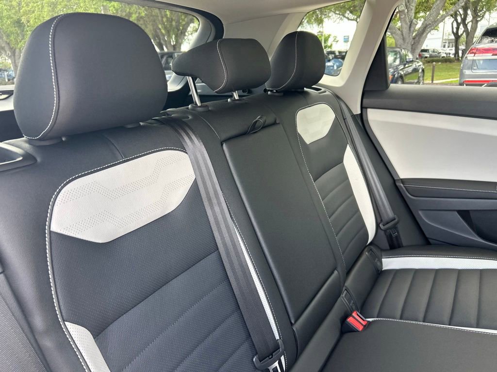 New 2026 Volkswagen Taos SEL AWD/4WD image 53