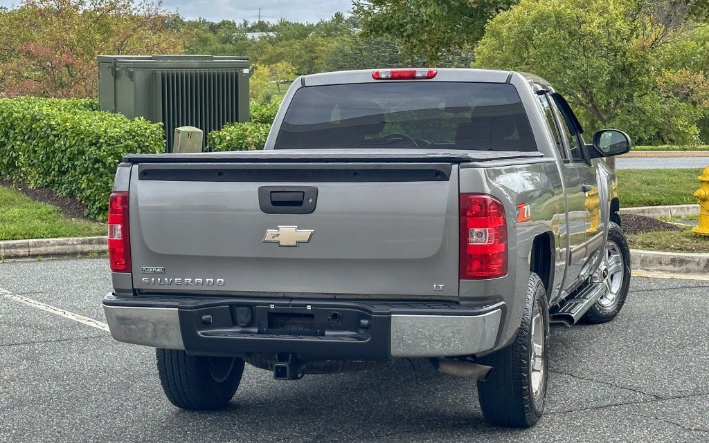 Used 2009 Chevrolet Silverado 1500 LT w/ Power Pack Plus AWD/4WD image 14