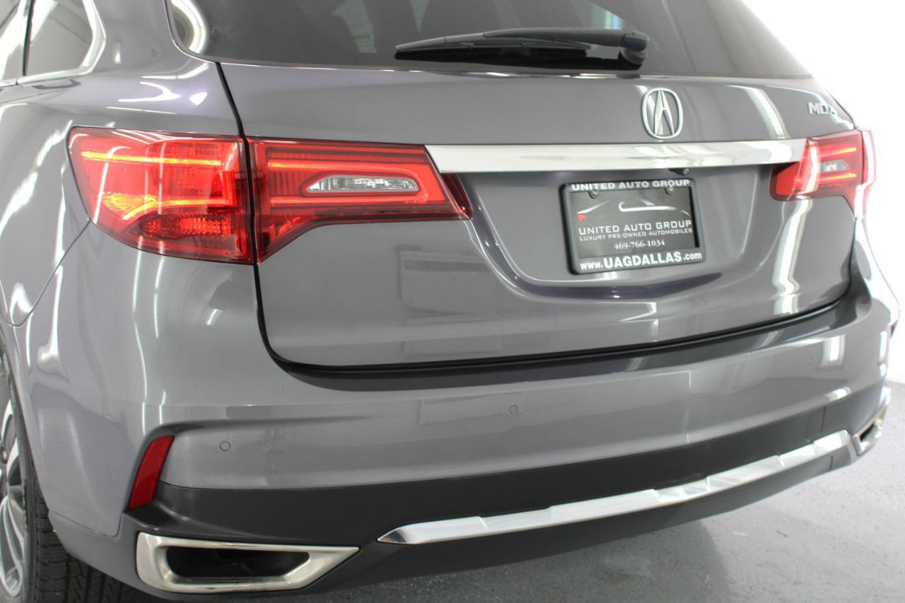 Used 2018 Acura MDX w/ Advance Package FWD image 24