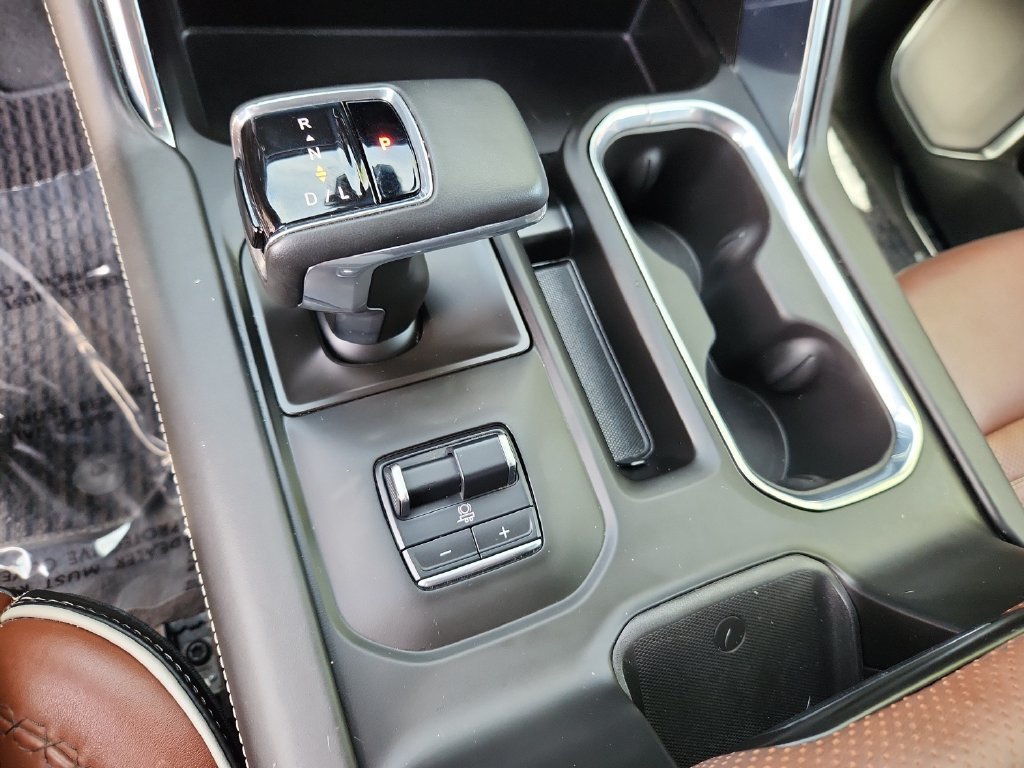 Used 2024 GMC Sierra 1500 Denali Ultimate AWD/4WD image 19
