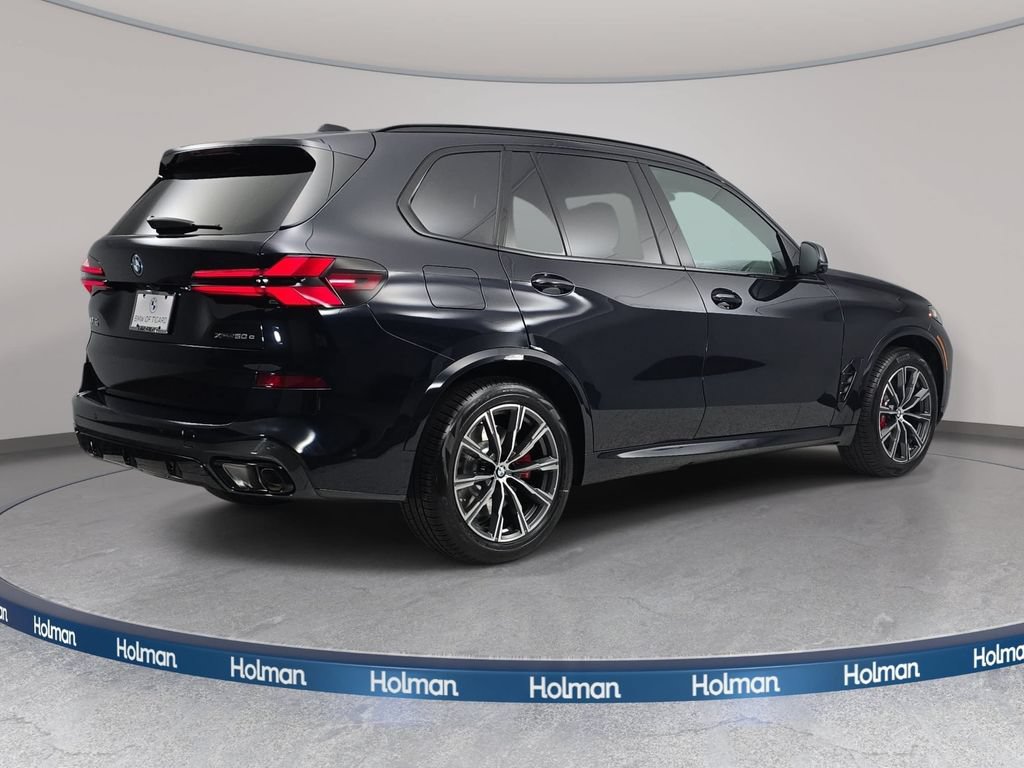 New 2026 BMW X5 xDrive50e w/ M Sport Package AWD/4WD image 5