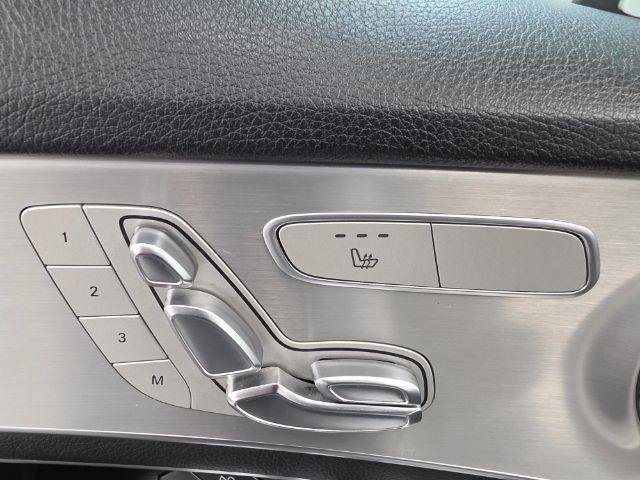 Used 2018 Mercedes-Benz C 300 4MATIC Sedan image 36