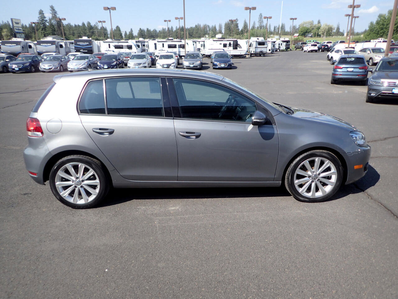 Used 2013 Volkswagen Golf TDI image 6