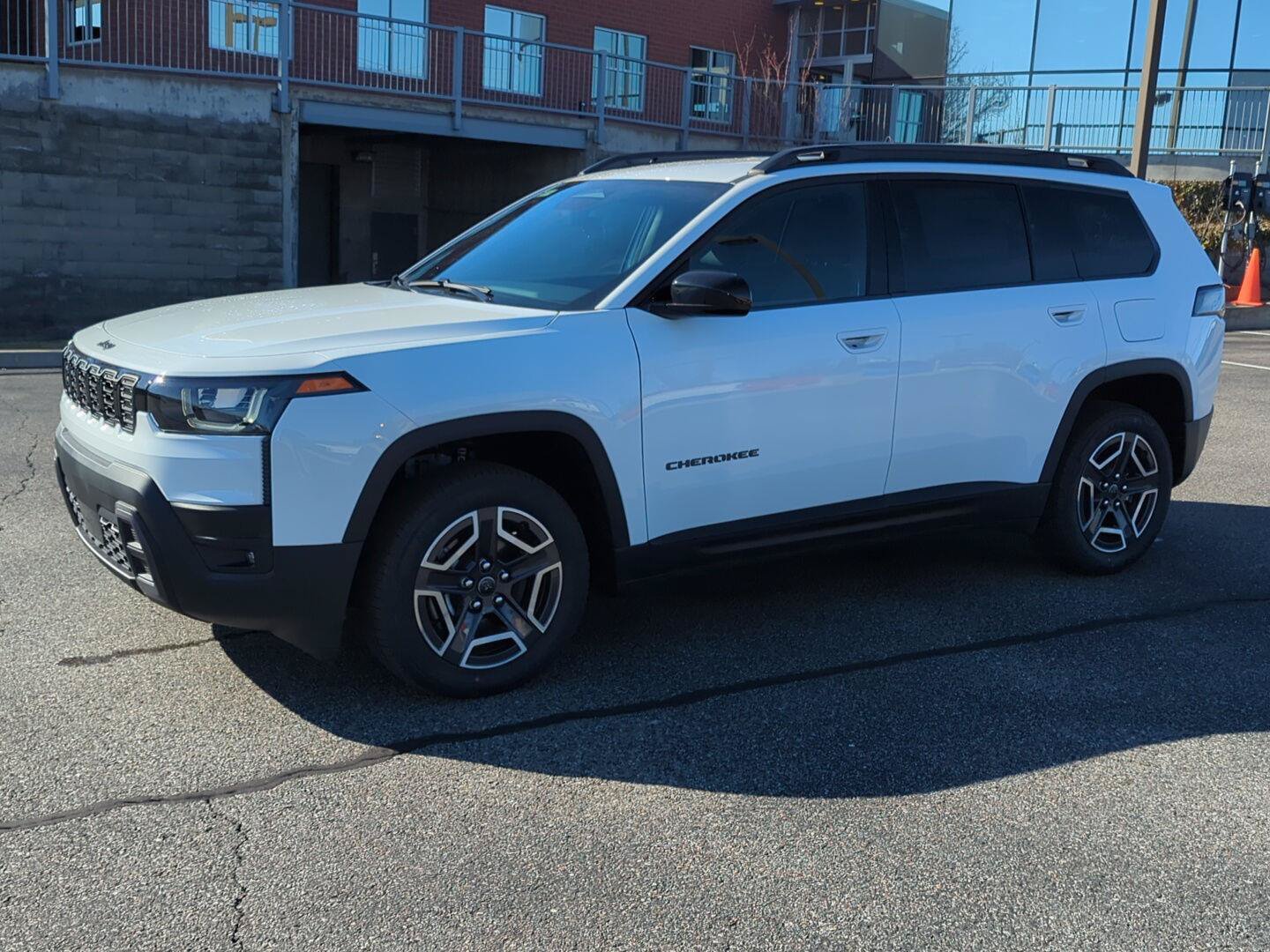 New 2026 Jeep Cherokee Laredo AWD/4WD image 3