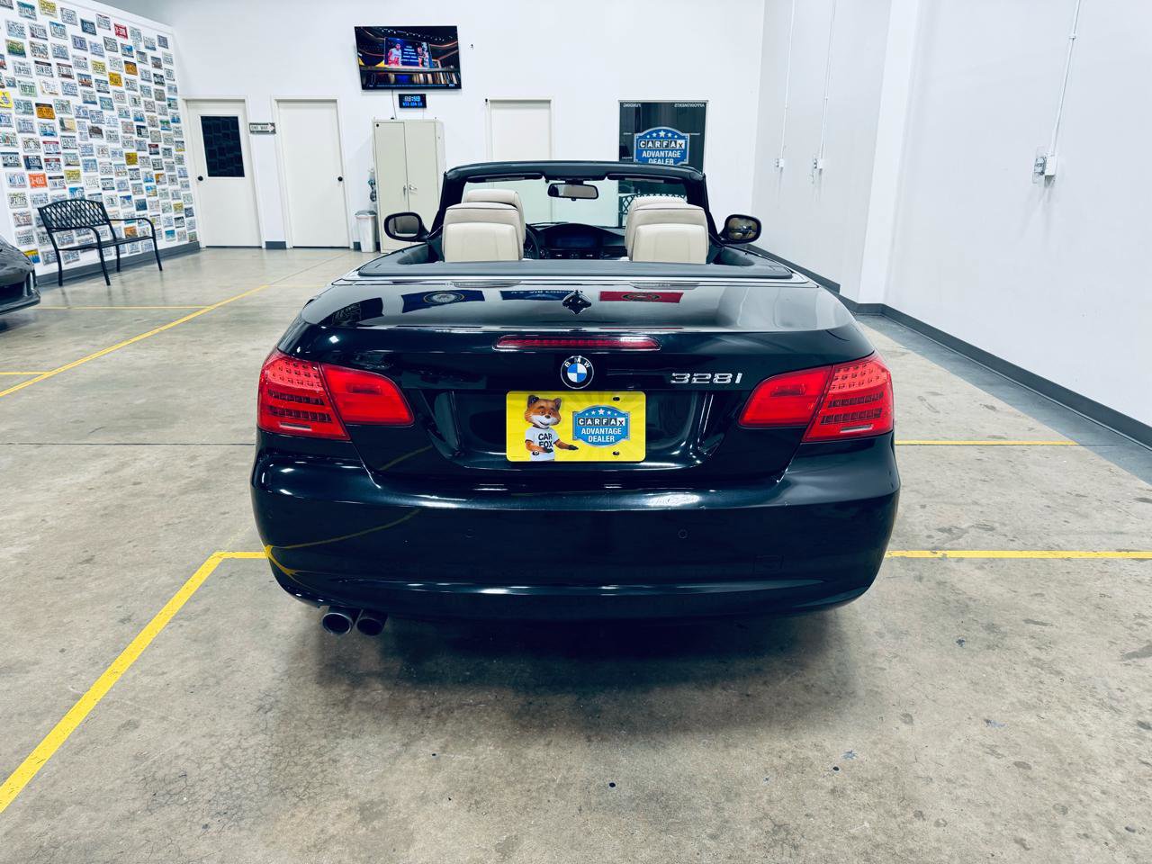 Used 2013 BMW 328i Convertible RWD image 6