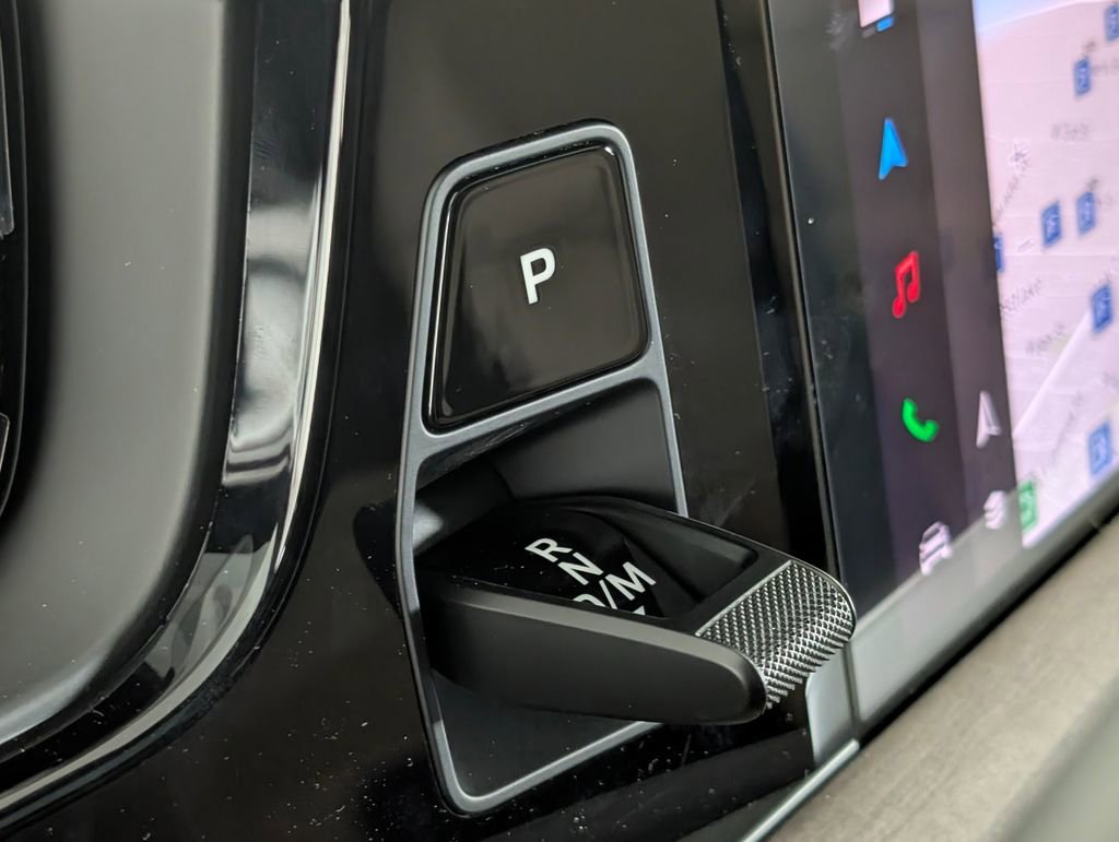 New 2026 Porsche Cayenne Coupe image 38