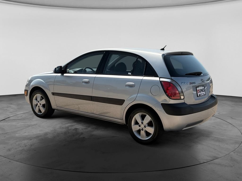 Used 2008 Kia Rio5 FWD image 5