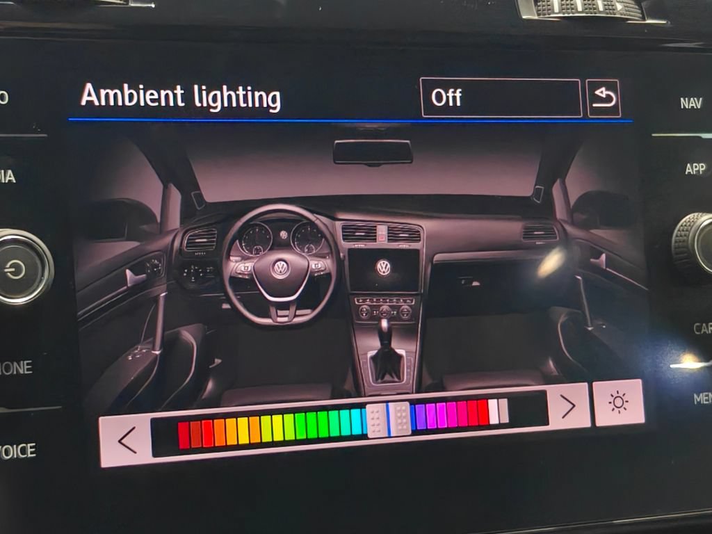 Used 2019 Volkswagen Golf R 4-Door AWD/4WD image 44