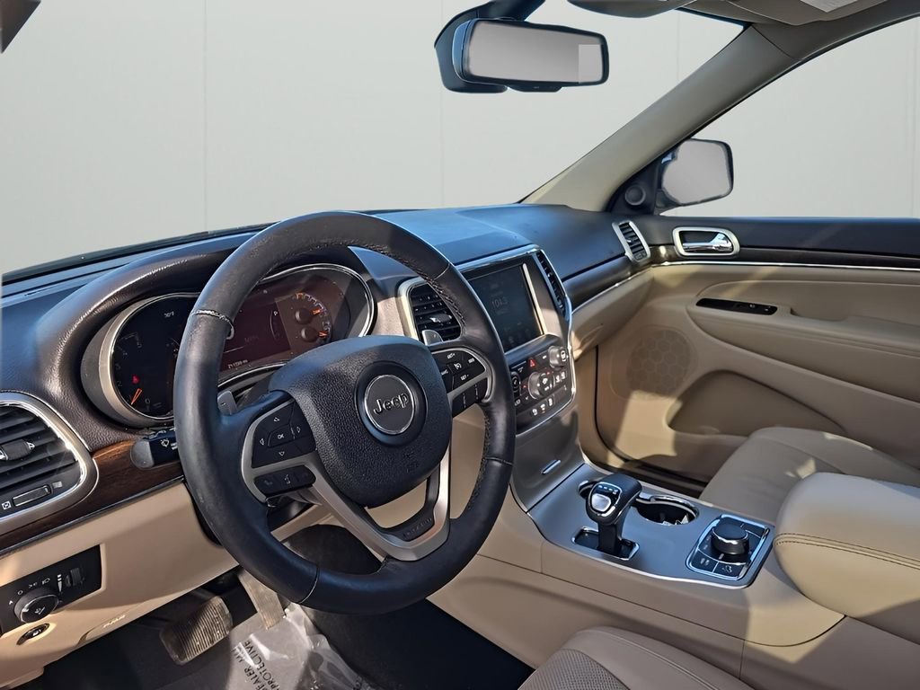 Used 2014 Jeep Grand Cherokee Limited w/ Luxury Group II image 9