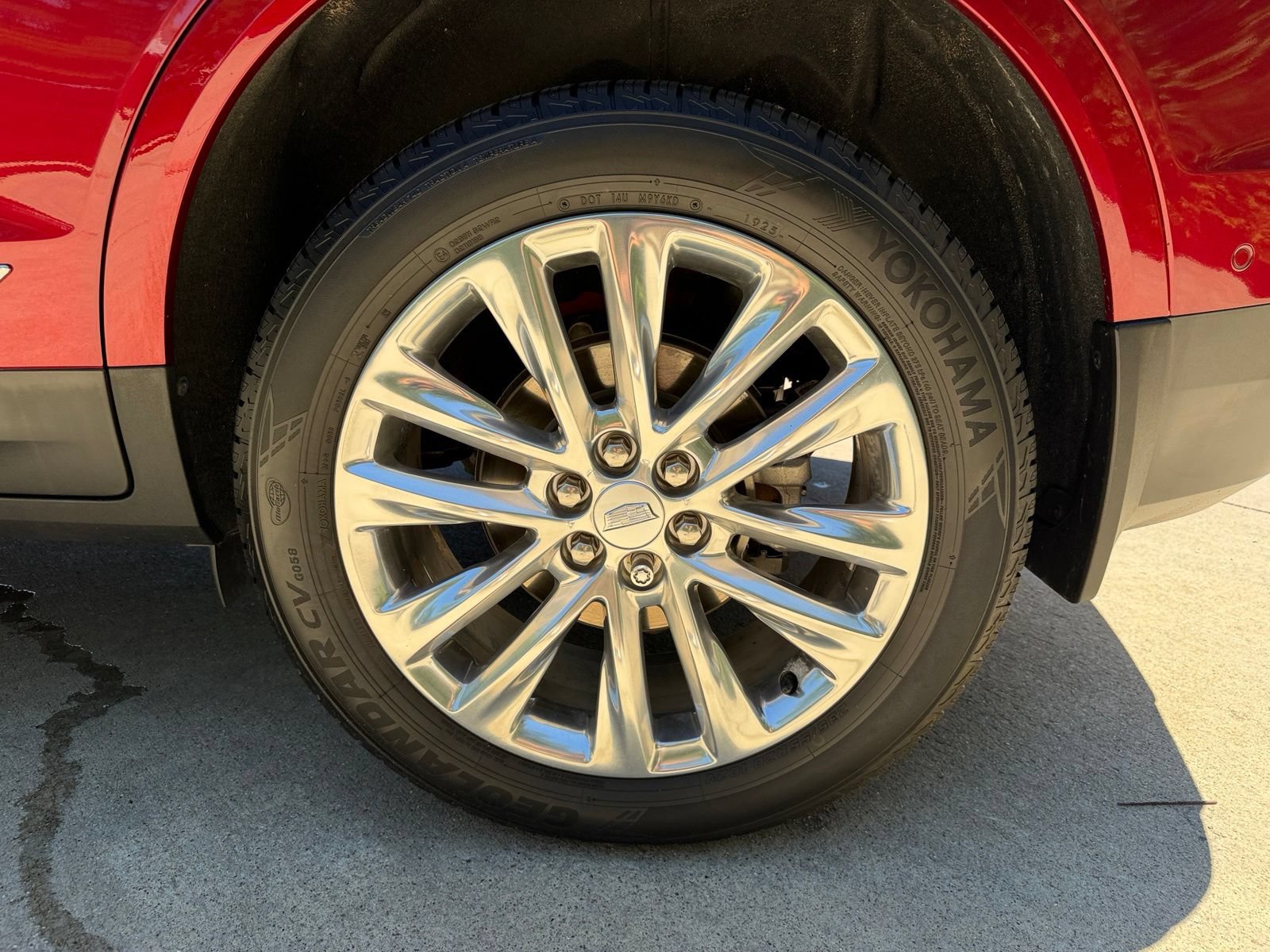 Used 2019 Cadillac XT5 Platinum AWD/4WD image 34