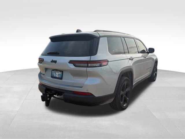 Used 2022 Jeep Grand Cherokee L Laredo AWD/4WD image 3