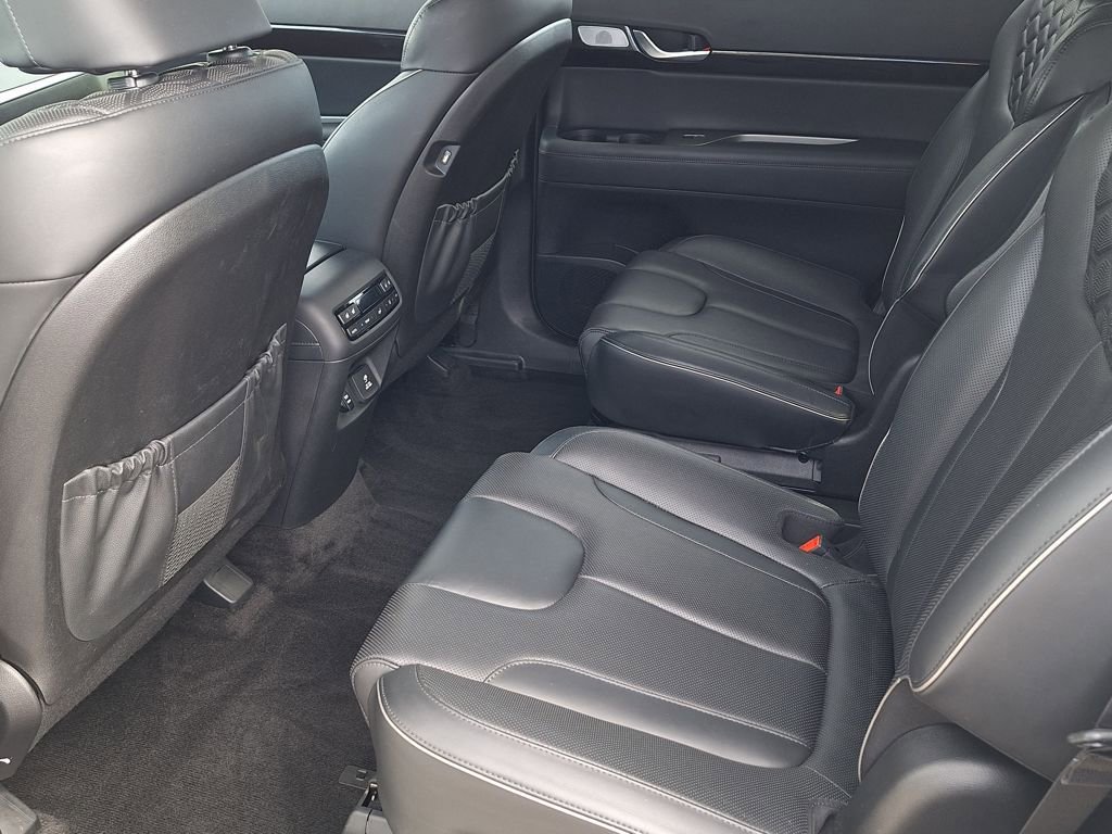 Used 2021 Hyundai Palisade Limited image 12