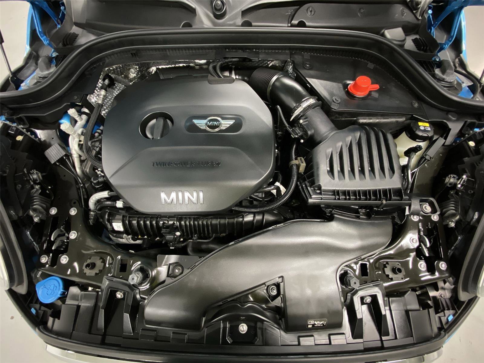 Used 2017 MINI Cooper S image 21