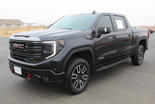 Used 2024 GMC Sierra 1500 AT4 w/ Technology Package image 10
