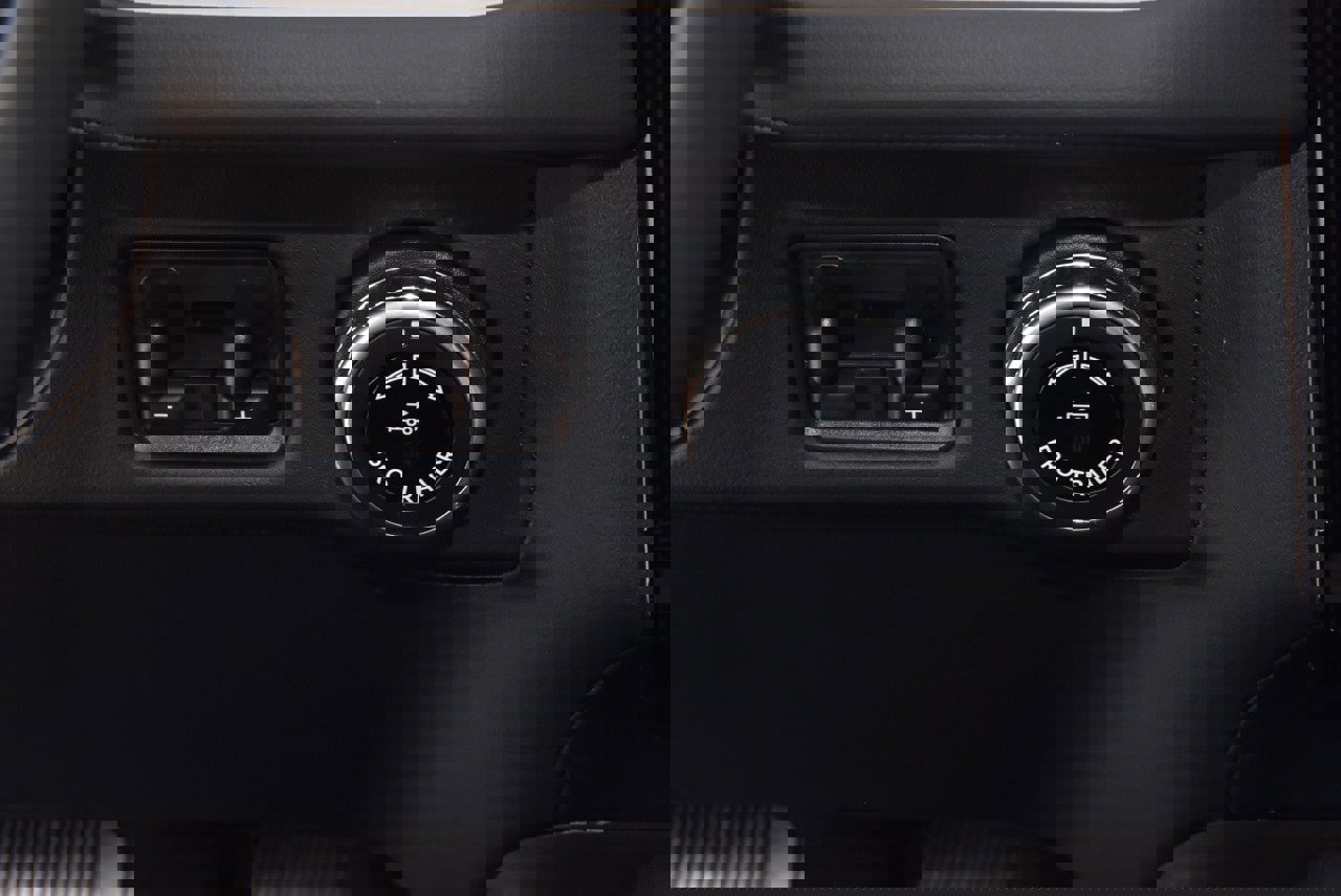 New 2025 Lincoln Navigator Reserve w/ Jet Appearance Package image 40