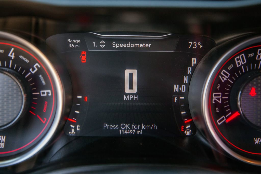 Used 2017 Dodge Challenger SXT RWD image 11