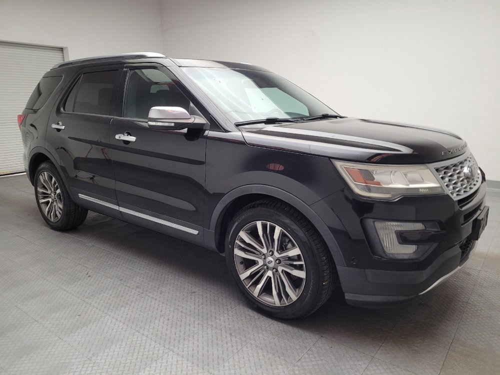 Used 2016 Ford Explorer Platinum image 11