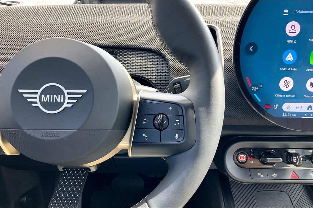 Certified 2025 MINI Cooper Countryman S w/ Comfort Package Max image 21