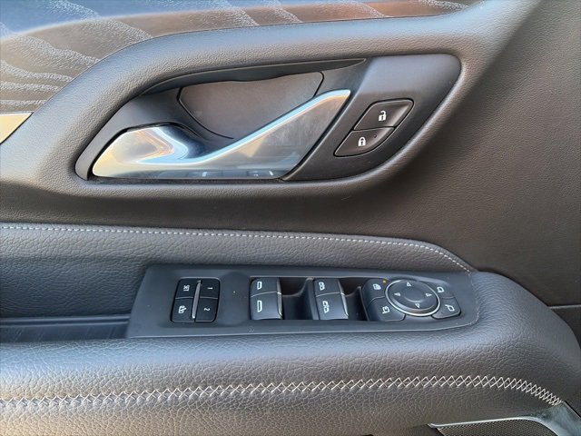 Used 2021 GMC Yukon XL Denali w/ Denali Ultimate Package image 11