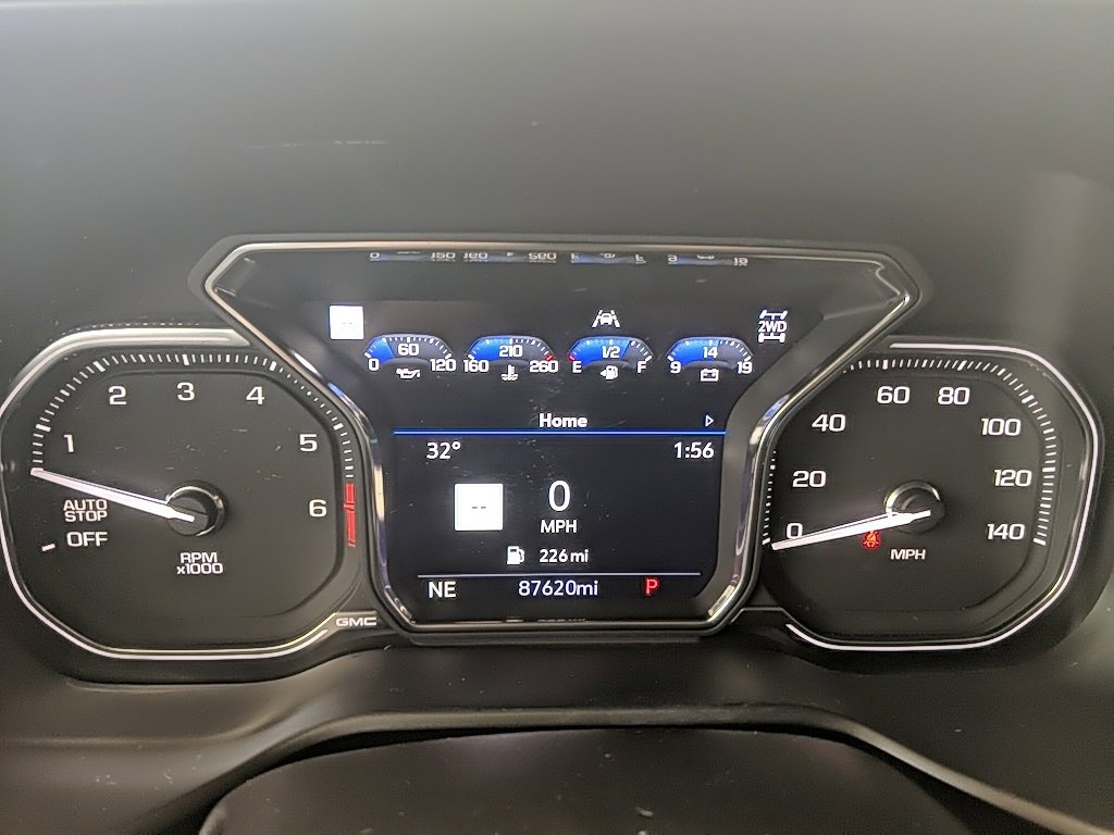 Used 2021 GMC Yukon Denali w/ Denali Premium Package image 33