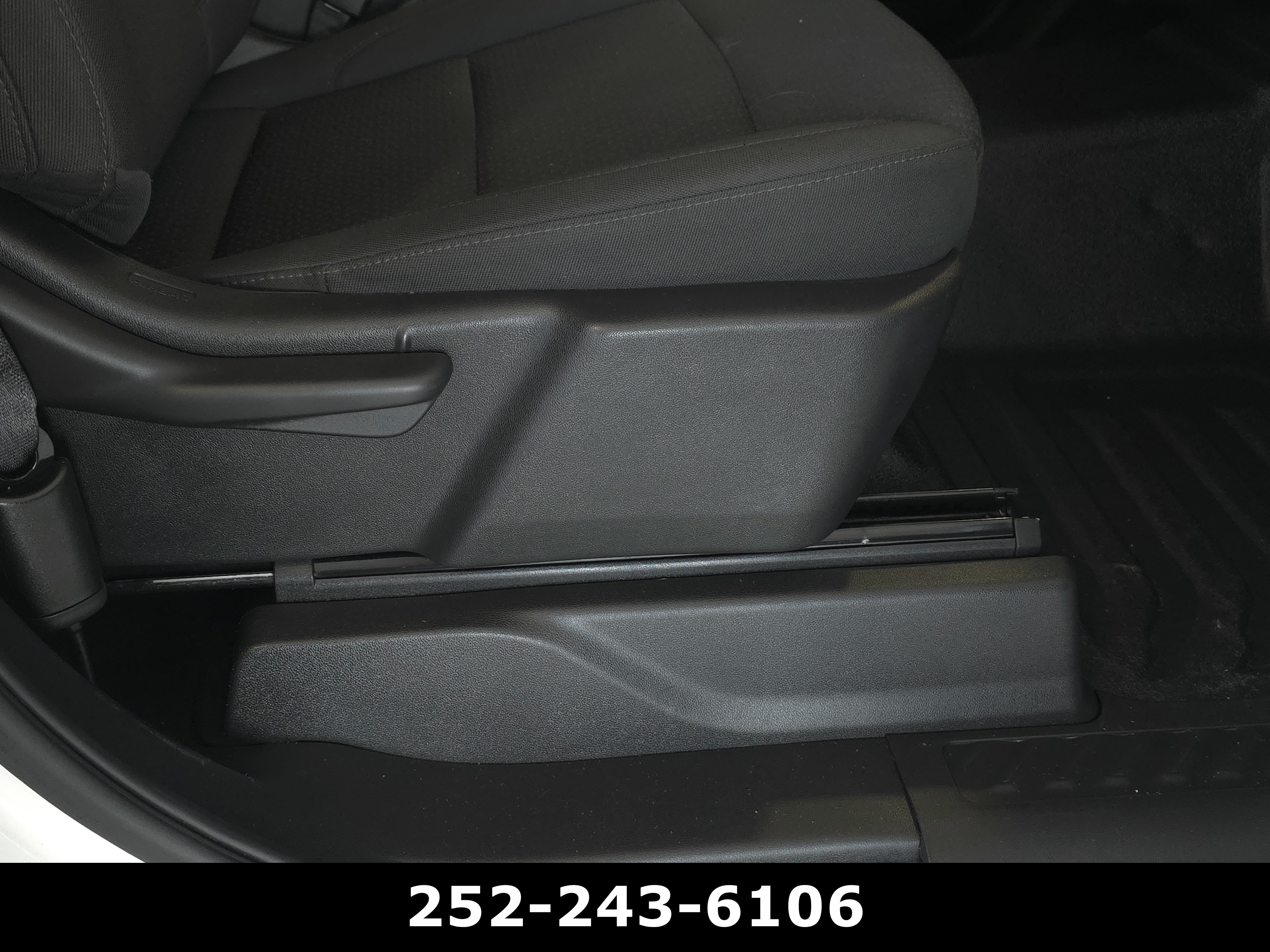 Used 2025 Chevrolet Silverado 1500 W/T RWD image 27