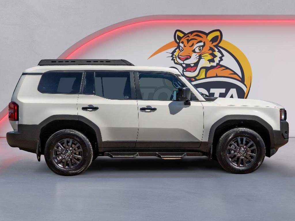 Used 2024 Toyota Land Cruiser 1958 image 4