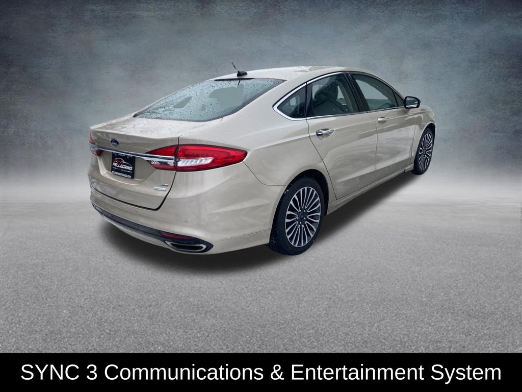 Used 2017 Ford Fusion SE w/ Fusion SE Technology Package image 6