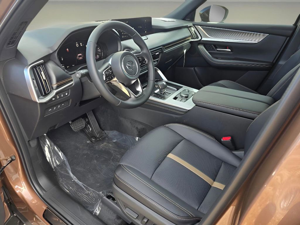 New 2025 MAZDA CX-70 Plug-In Hybrid w/ Premium Plus image 24