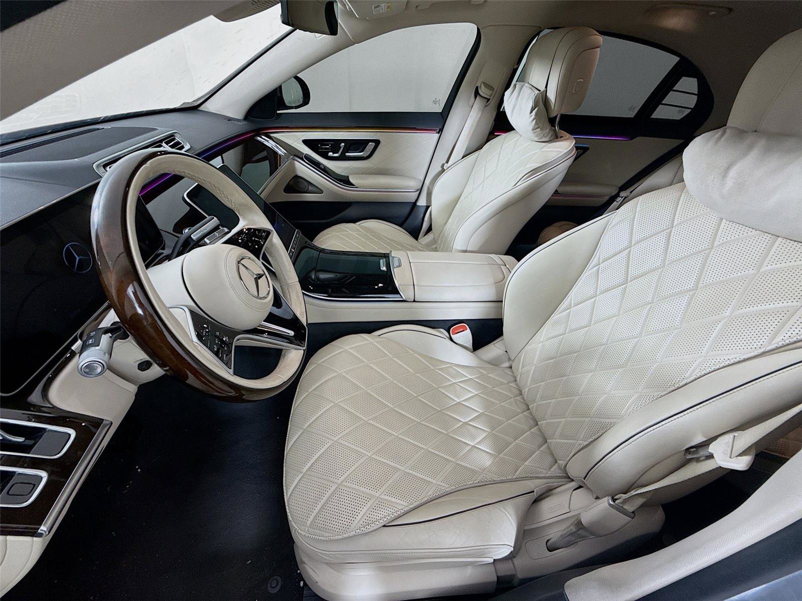 Used 2021 Mercedes-Benz S 580 4MATIC Sedan image 2