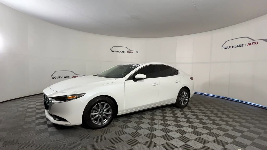 Used 2020 MAZDA MAZDA3 Sedan FWD image 4