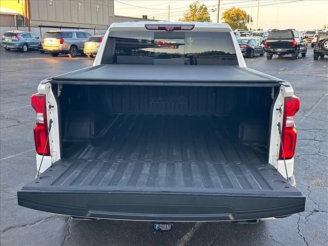 Certified 2021 Chevrolet Silverado 1500 High Country w/ Technology Package AWD/4WD image 11
