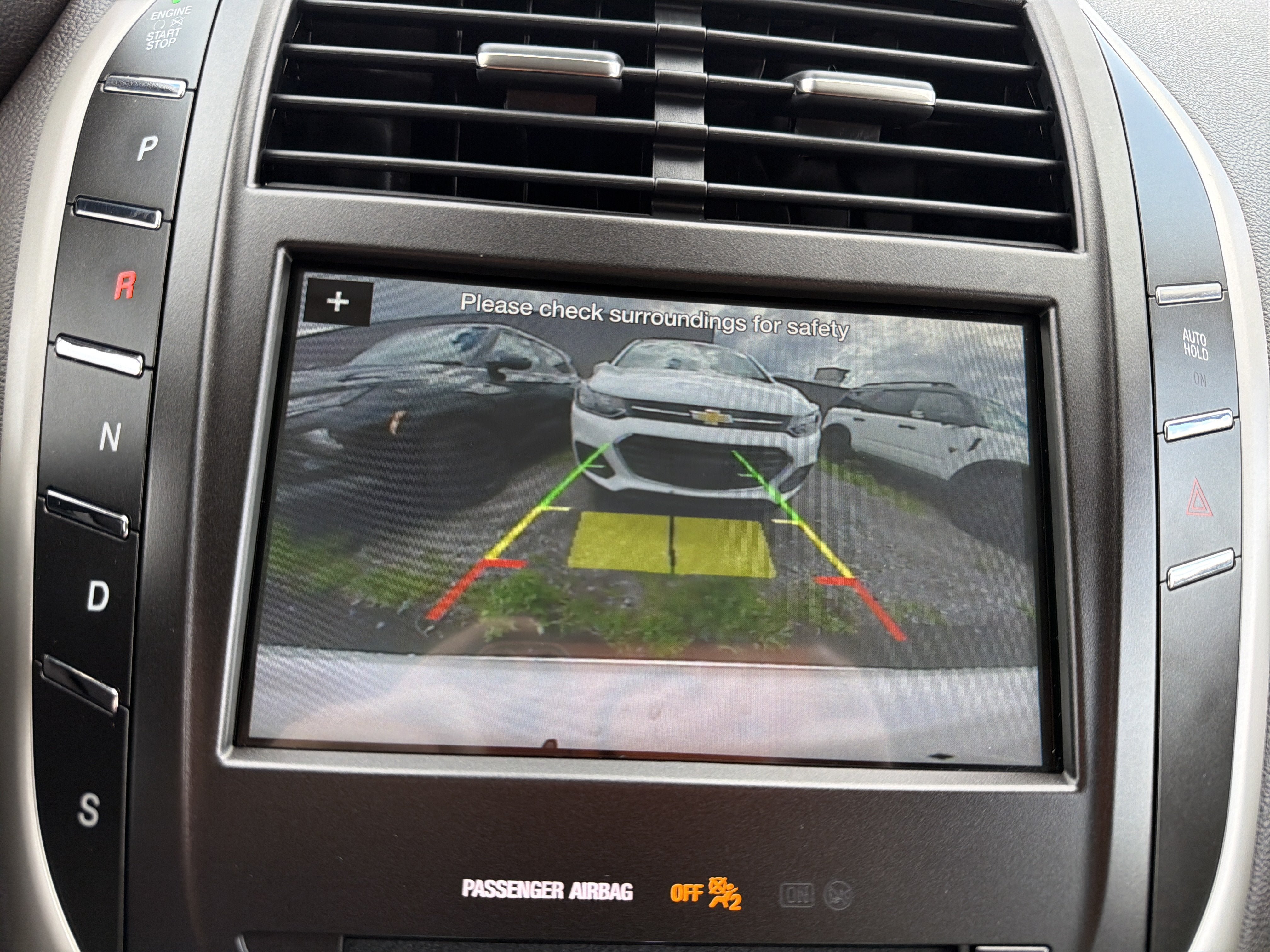 Used 2019 Lincoln MKC Select w/ Select Plus Package AWD/4WD image 17