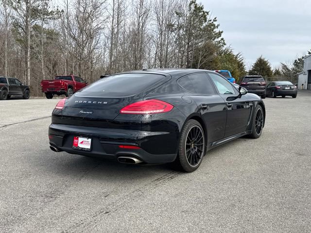Used 2015 Porsche Panamera image 4