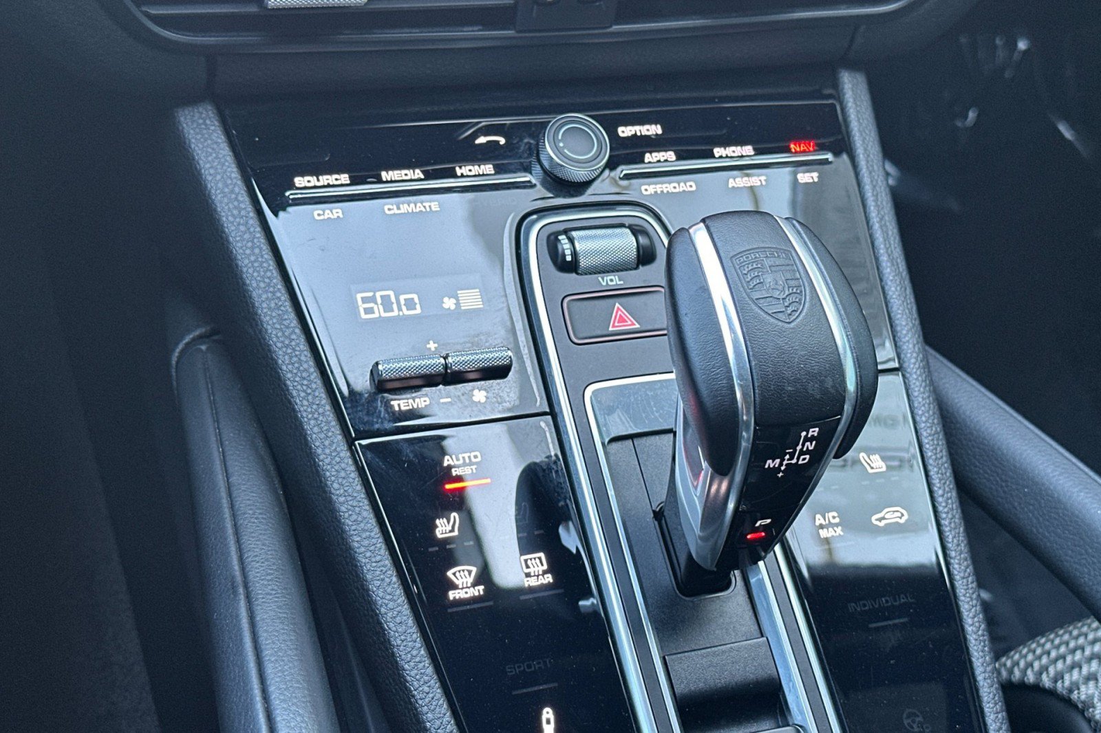 Certified 2023 Porsche Cayenne S AWD/4WD image 21