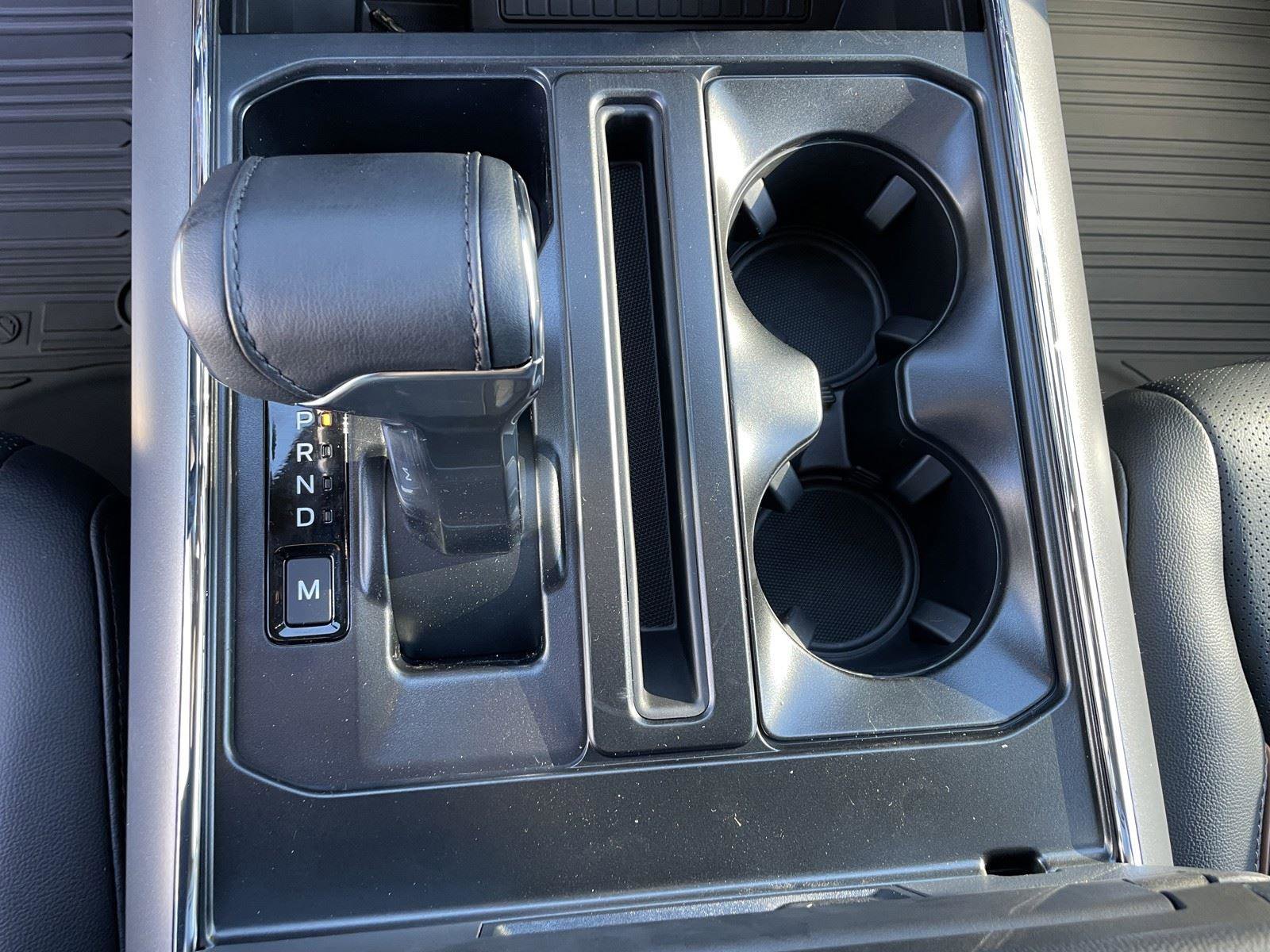 New 2025 Ford F150 Lariat w/ Equipment Group 502A High image 20