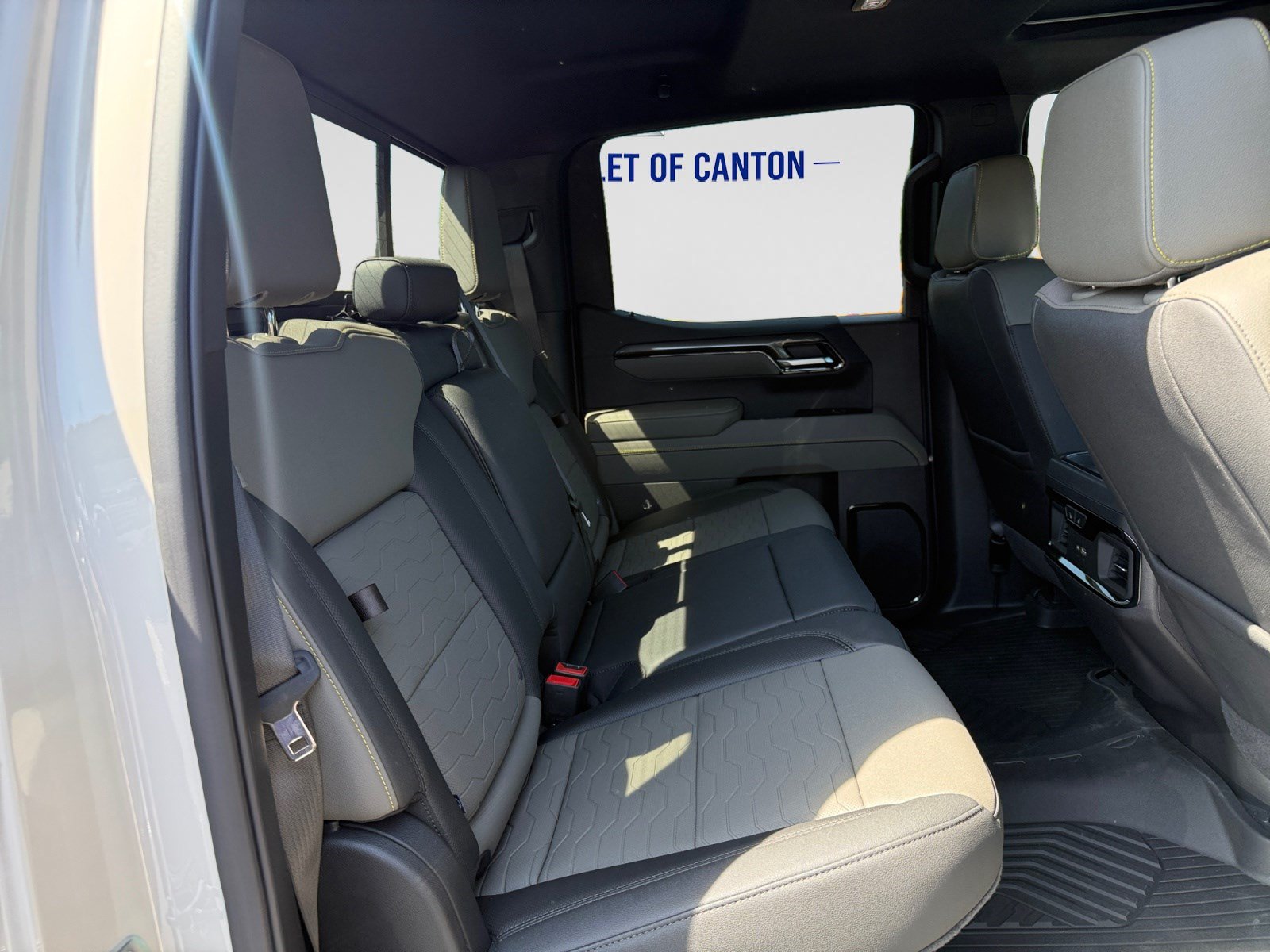 Used 2026 Chevrolet Silverado 1500 ZR2 AWD/4WD image 15