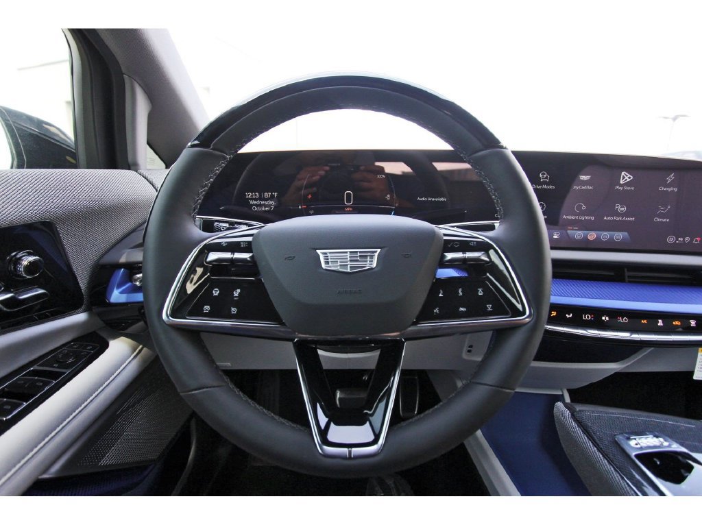 New 2027 Cadillac Optiq Luxury RWD image 13