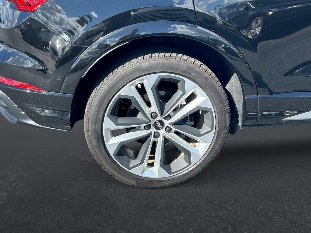 Used 2021 Audi Q3 2.0T Premium Plus AWD/4WD image 17