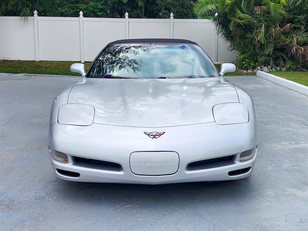 Used 2001 Chevrolet Corvette Convertible w/ Preferred Equipment Group2 image 11