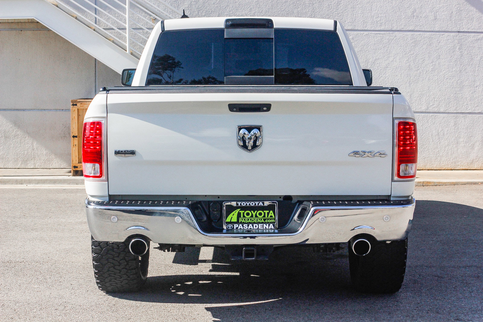 Used 2018 RAM 1500 Laramie w/ Convenience Group image 7