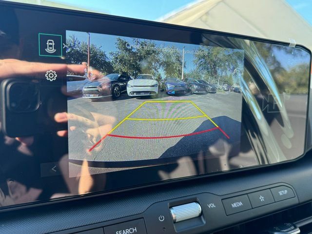 New 2025 Kia K4 LXS image 19