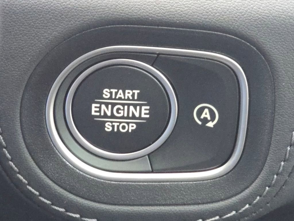 New 2026 Mercedes-Benz GLE 63 AMG S image 39