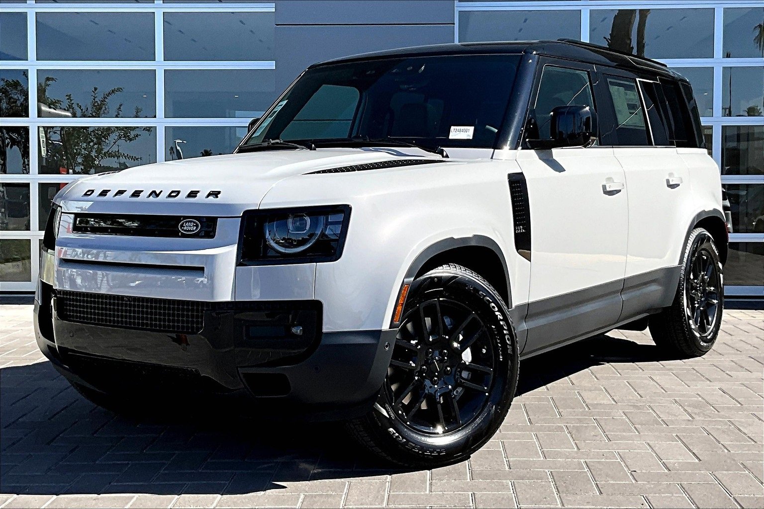 New 2026 Land Rover Defender 110 S image 1